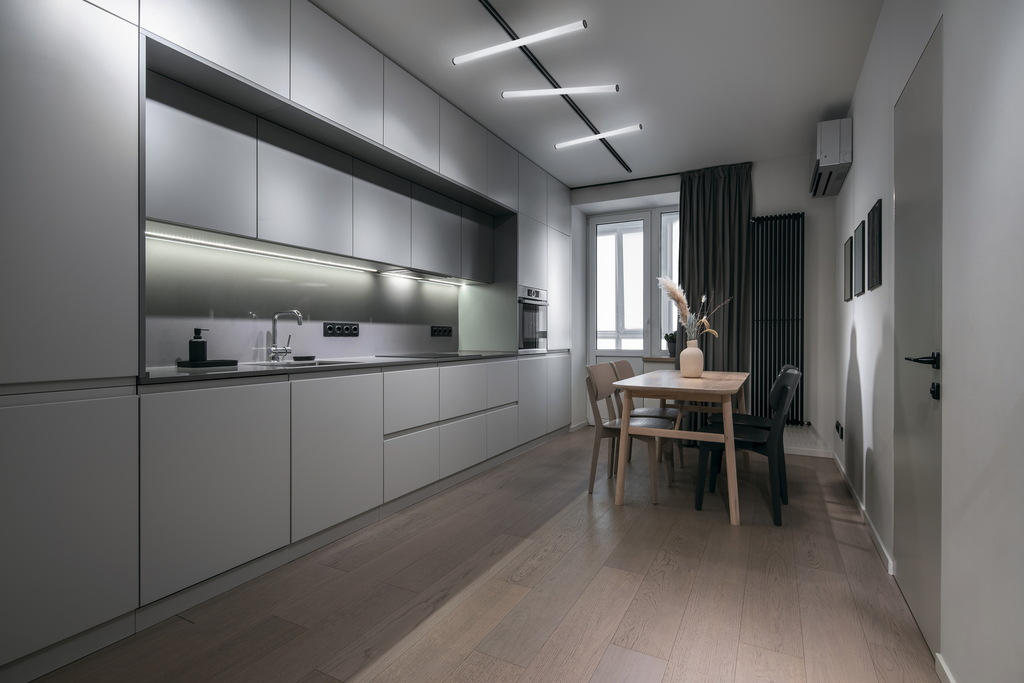 Трековый светильник Technical TR026-2-10B3K